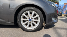 Ford Focus 1.0 EcoBoost 125 Titanium Navigation 5dr Petrol Hatchback